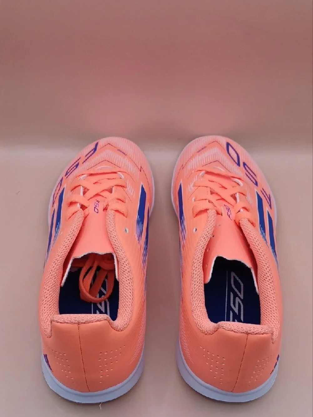 NWOB Adidas F50 Club Soccer Shoes-Coral Blaze Pack Junior Unisex Size 4 US